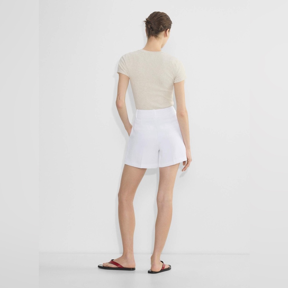 Aritzia The Effortless Short™ Mid-Thigh - Crepette™, Light Birch - Picture 13 of 13